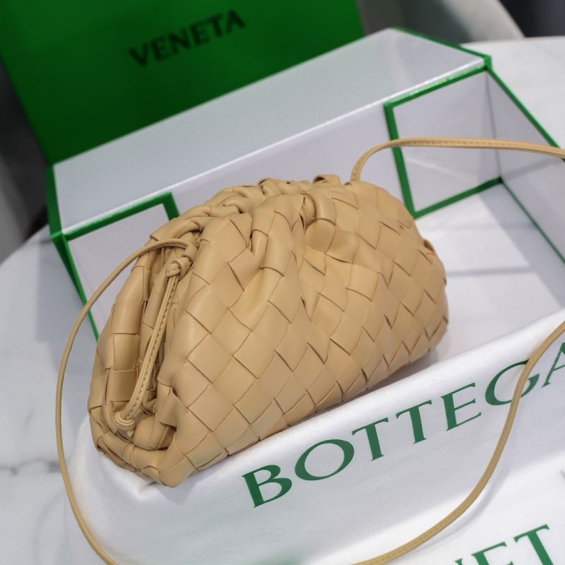 Bottega Veneta Pouch Clutch Bags